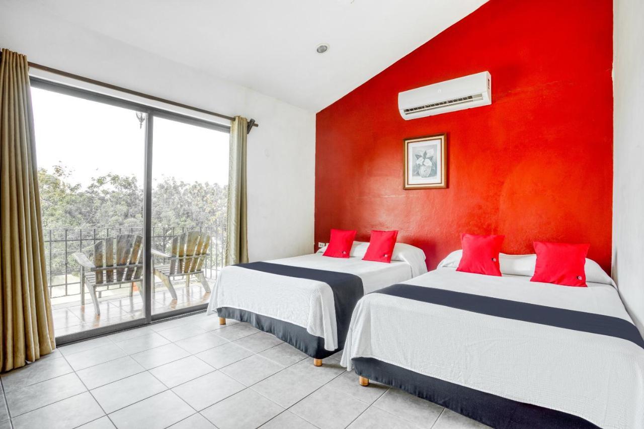 Chac Chi Hotel & Suites Isla Mujeres Exterior photo